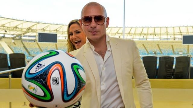 Pitbull, Jennifer Lopez si Claudia Leitte - We Are One (Ole Ola) [imnul Campionatului Mondial de Fotbal 2014]