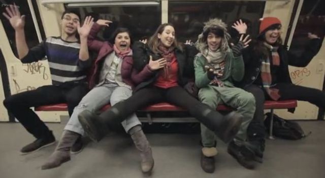 Viral: Pharrell Williams - Happy, varianta romaneasca (video)