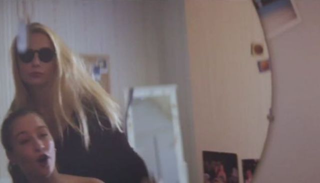 Chase & Status feat. Ed Thomas - Blk & Blu (videoclip nou)
