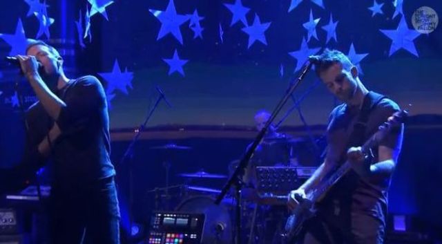 Coldplay - Always in my head / Magic live @ Jimmy Fallon (video)