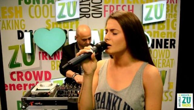 DJ Sava & Raluka - Aer live @ la Radio ZU (video)