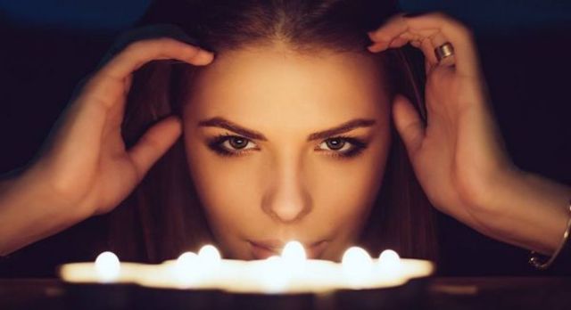 Brighi lanseaza "Te joci cu focul" (audio)