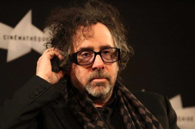 Tim Burton va regiza filmul Disney "Dumbo"