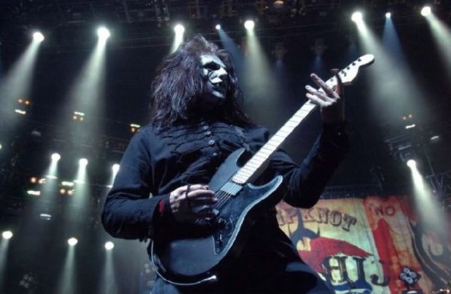 Jim Root a inceput sa compuna piese pentru viitorul album Slipknot