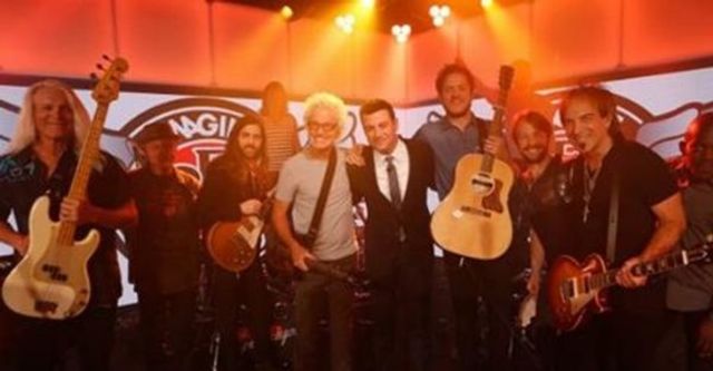 Imagine Dragons si REO Speedwagon au cantat impreuna (video)