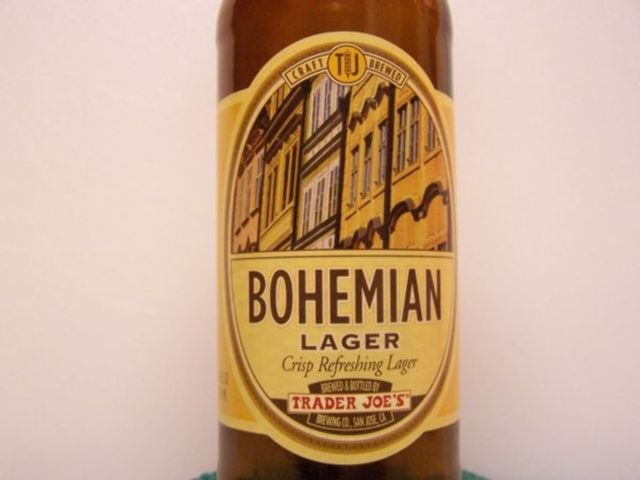 Queen a lansat propriul brand de bere - "Queen Bohemian Lager"