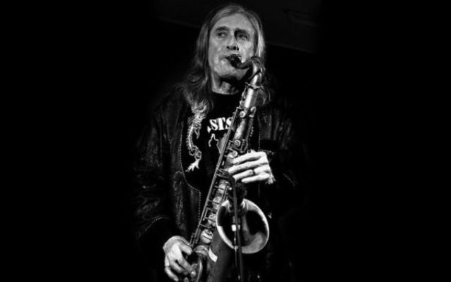 Saxofonistul trupei The Stooges, Steve Mackay, a decedat