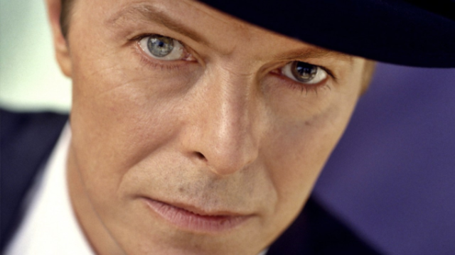 David Bowie a lansat single-ul "Blackstar"