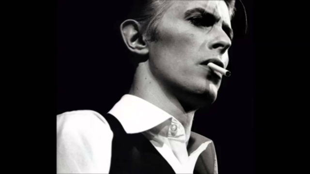 David Bowie lanseaza noul single "Lazarus" (preview)
