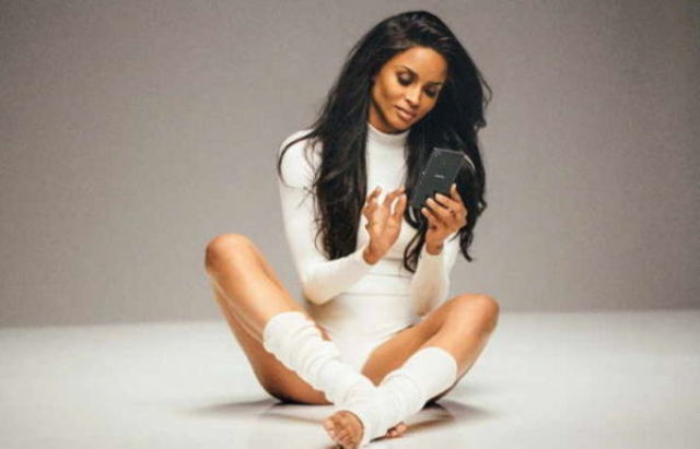 Ciara s-a casatorit cu Russell Wilson