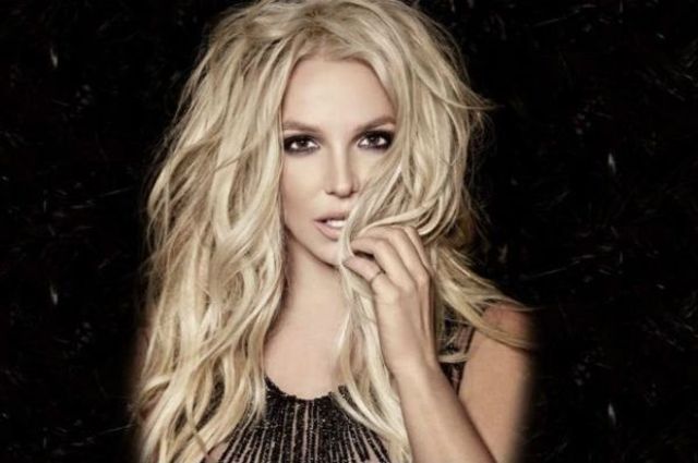Britney Spears a fost la un pas de moarte in Hawaii