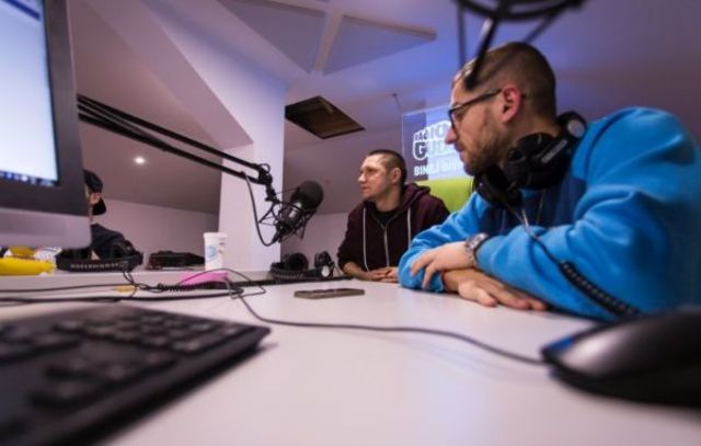 Omu Gnom & DJ Undoo lanseaza 'Hrana' pe 22 Martie la Expirat