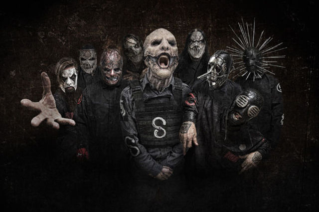 Cei de la Slipknot au lansat un clip live 360 pentru piesa "The Shape"
