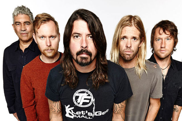 Foo Fighters au interpretat piesa "Let There Be Rock" a legendarilor AC/DC (video)
