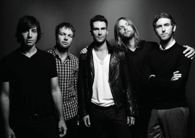 Maroon 5 au lansat o noua piesa - "Wait"