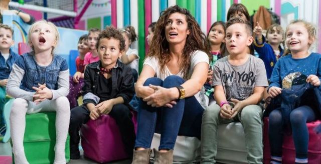 Claudia Pavel spune ca fiul ei, Noah, are deja „o voce de inger”