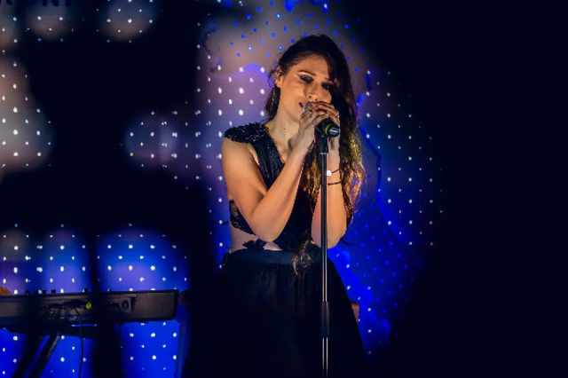 Cristina Balan a lansat single-ul si videoclipul – “Sertar cu amintiri”