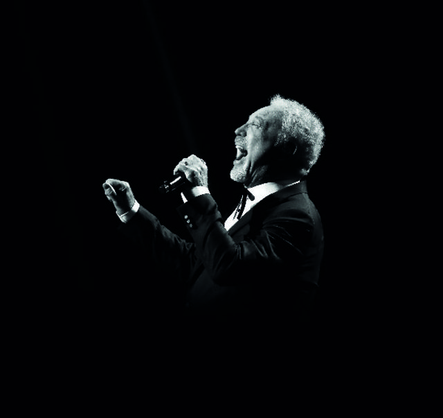 #It’sNotUnusualforTom Jones – descopera primul hit al legendarului cantaret care va concerta la Cluj pe 26 iunie