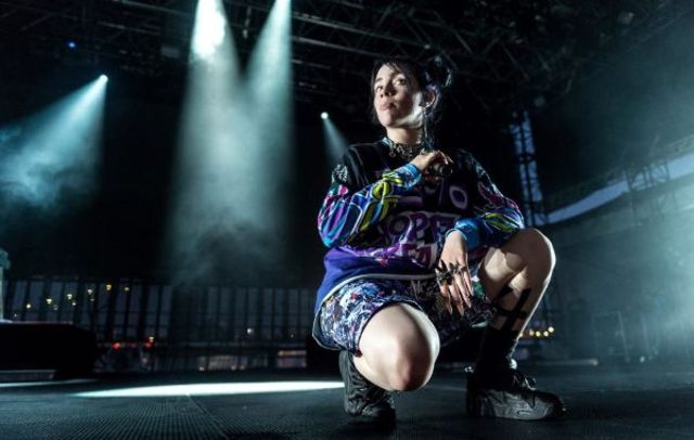 Billie Eilish face istorie cu “Bad Guy”