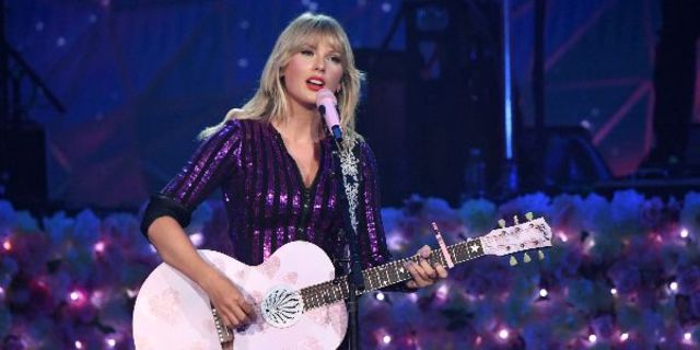 Taylor Swift anunta filmul "City of Lover"