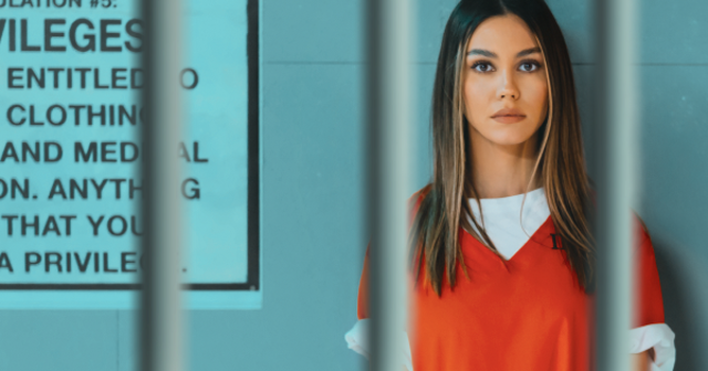 Mira lanseaza single-ul "O privire"