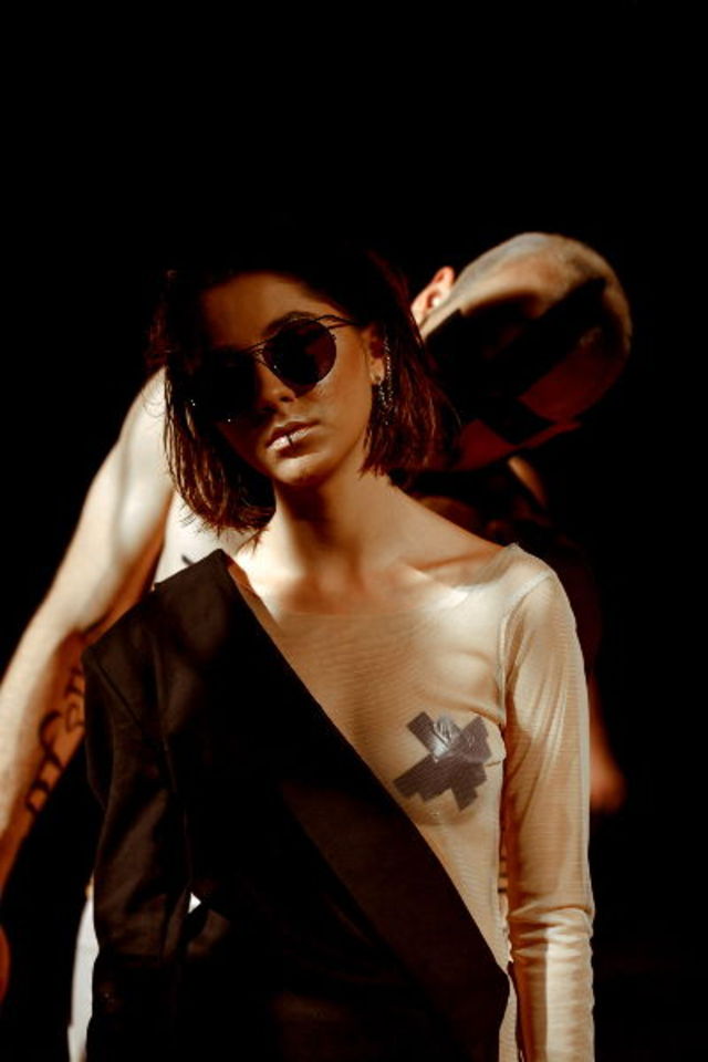 IOVA a lansat single-ul "Break the law"