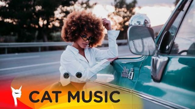 Yasiris, Robert Morr si David Marley lanseaza „Salgo Sin Ti”