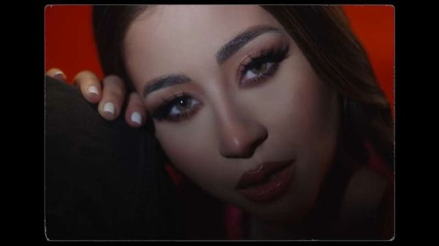 Nicole Cherry lanseaza melodia "Scrie-mi pe suflet"