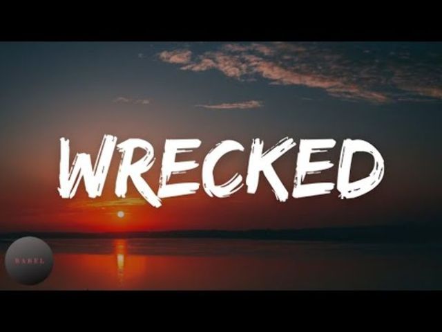   Imagine Dragons lanseaza piesa "Wrecked"
 