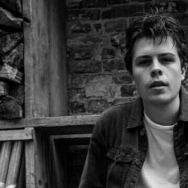 Remme lanseaza single-ul "popstar"