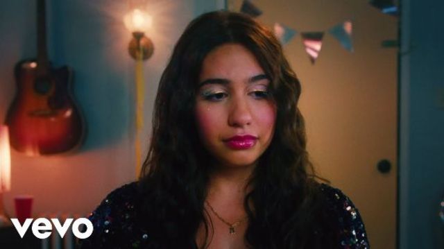 Alessia Cara a lansat albumul "In The Meantime"