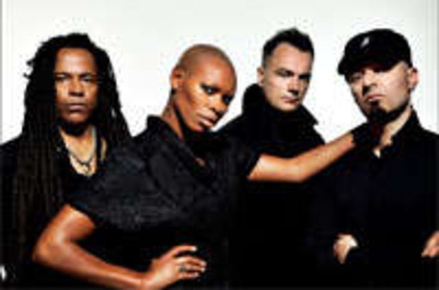 Skunk Anansie revine dupa 8 ani de pauza