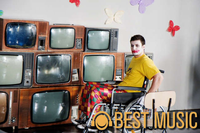 Poze Simplu - Filmare clip Like a puppet