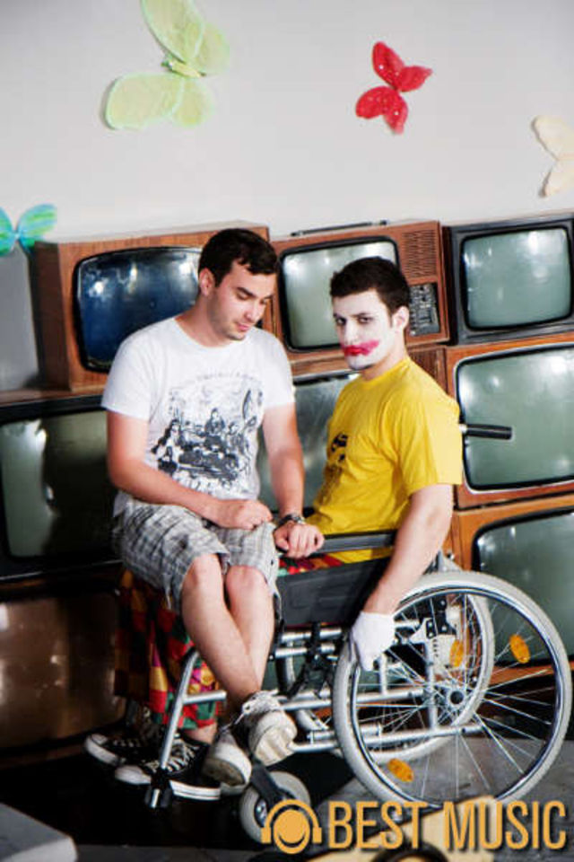 Poze Simplu - Filmare clip Like a puppet