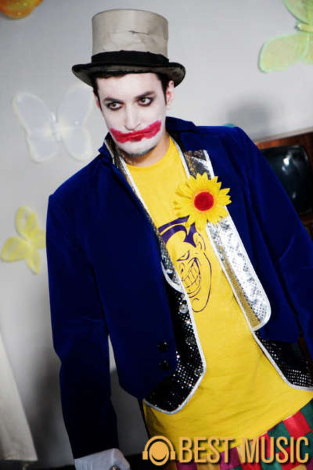 Poze Simplu - Filmare clip Like a puppet