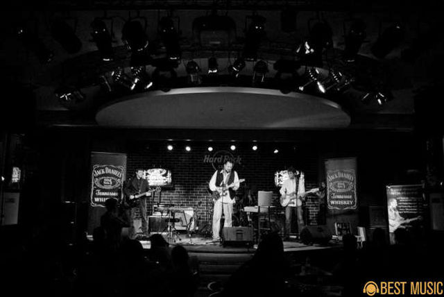 Album foto Concert AG Weinberger la Hard Rock Cafe
