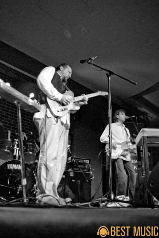 Album foto Concert AG Weinberger la Hard Rock Cafe
