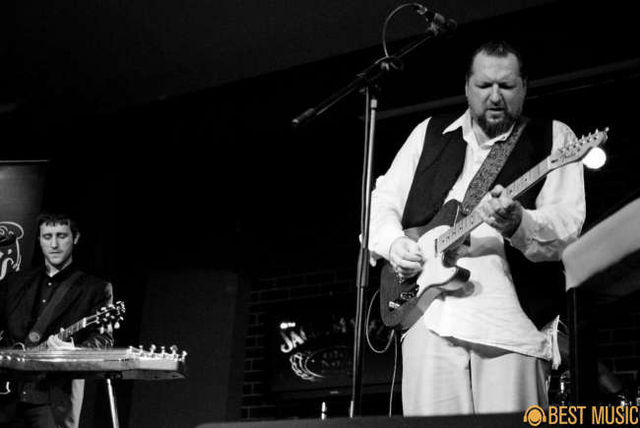 Album foto Concert AG Weinberger la Hard Rock Cafe