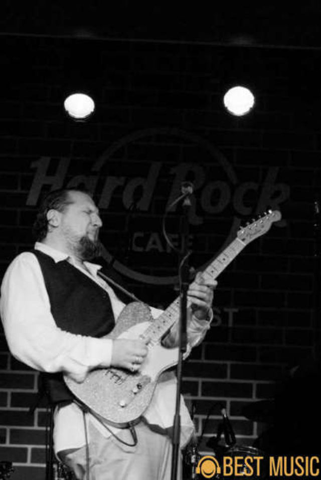 Album foto Concert AG Weinberger la Hard Rock Cafe