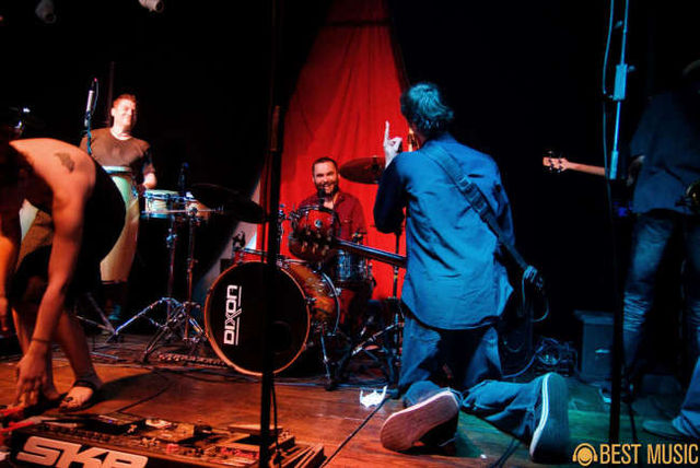 Poze Urma - Concert la Clubul Taranului Roman
