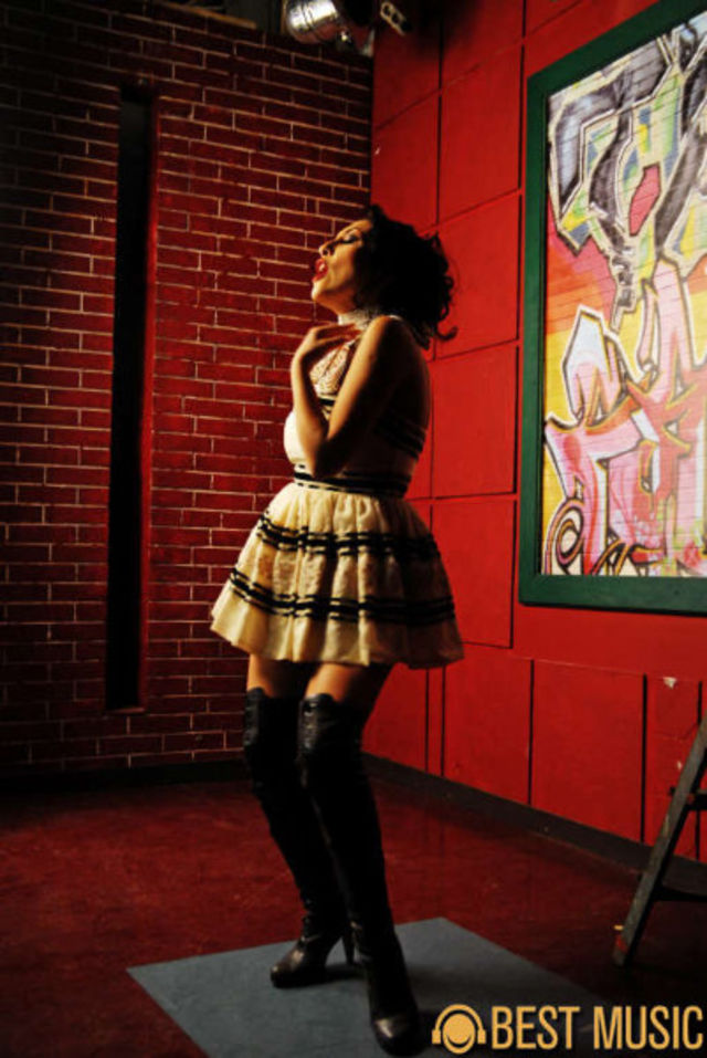 Andra - filmari clip Femeia