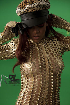 Filmari Rude Boy - Rihanna