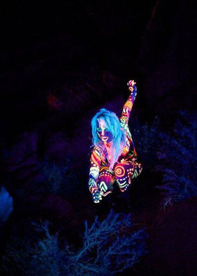 Kesha, filmari videoclip Your Love Is My Drug
