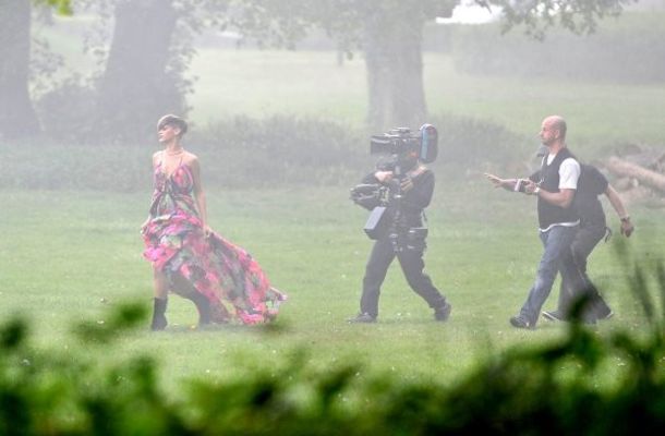 Rihanna filmari videoclip Te Amo