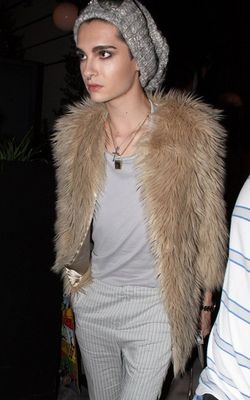 Poze pierce Bill Kaulitz