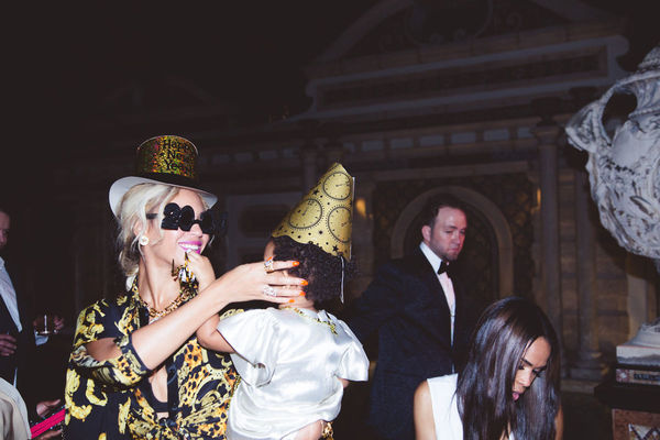 Beyonce si familia sa in 21 de poze