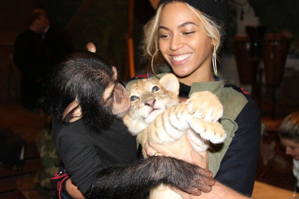 Beyonce si familia sa in 21 de poze