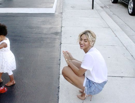 Beyonce si familia sa in 21 de poze