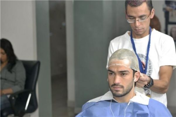 Alfonso Herrera, schimbare de look