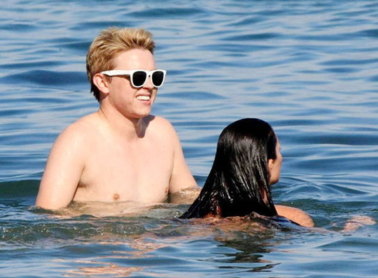 Jesse McCartney si Jasmine Waltz 